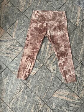 LULULEMON METALLIC BEIGE ABSTRACT PATTERN SPORT LEGGING gorpcore athleisure